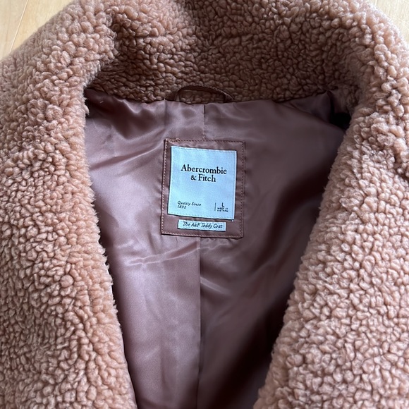 New without tags caramel teddy coat - Picture 2 of 8